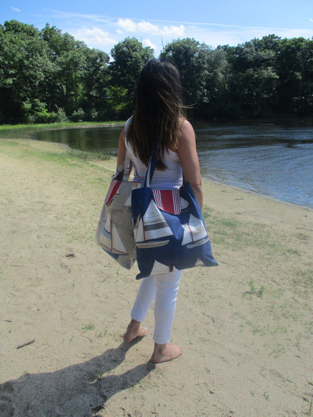Nantucket Bucket ( navy )